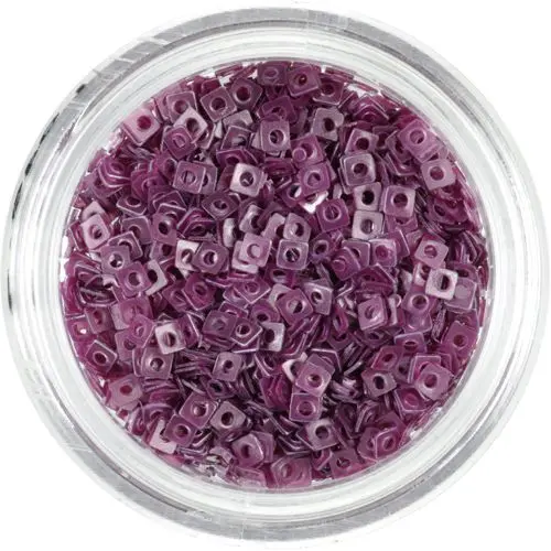 Mici pătrate cu gaură - roșu de Burgundia deschis