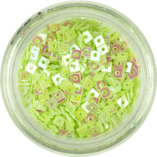 Decorațiune pentru unghii - mici pătrate cu gaură, verde deschis