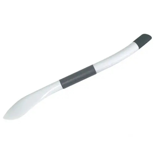 Împingător pentru cuticule cu două părți