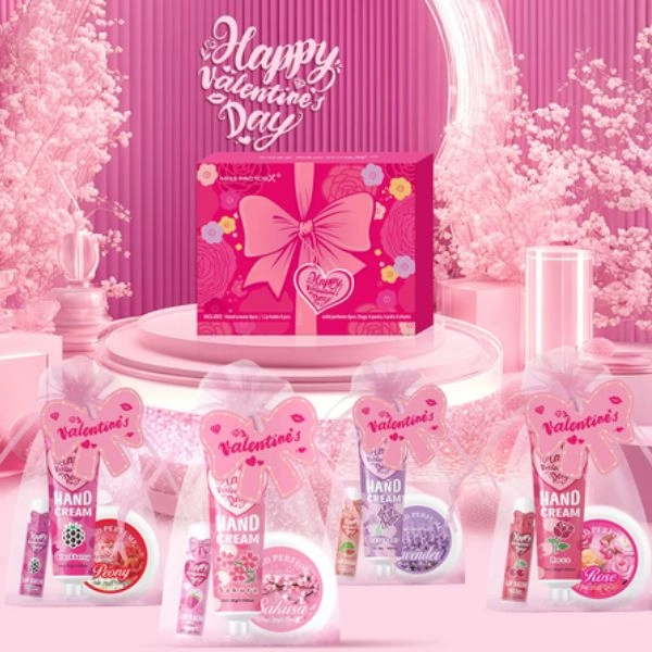 Set cosmetic de Ziua Îndrăgostiților