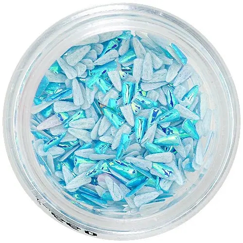 Lacrimă din material albastru